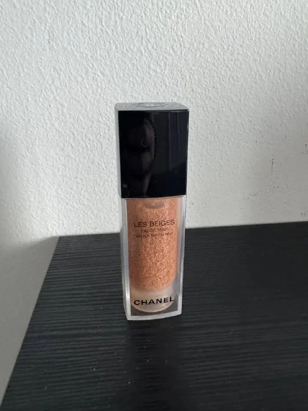 Chanel Les Beiges