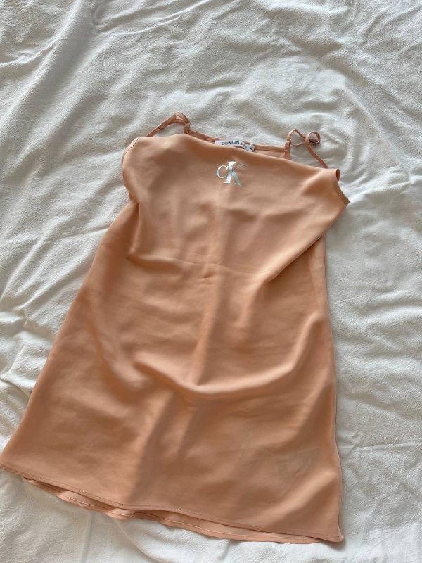 Сумка Valentino, футболки Armani, платье Calvin Klein, туфли 36 размер 8