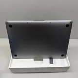 MacBook Air 13 2020 3