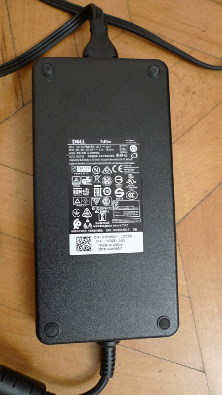 Продаю бизнес ноутбук Dell Precision 7710 7