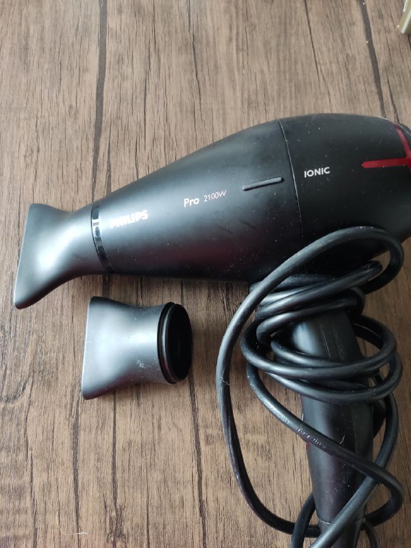 Фен Philips Pro 2100W