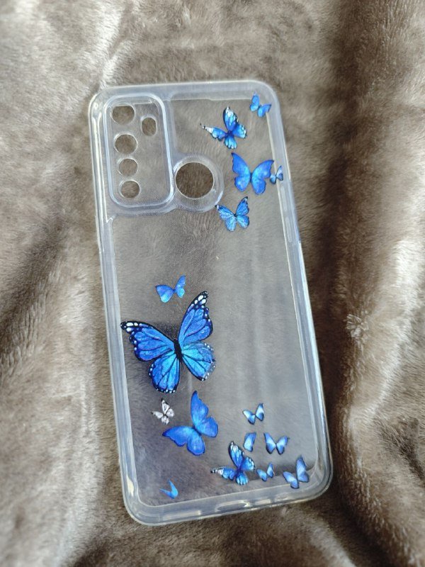 Чехол для телефона с бабочками новый