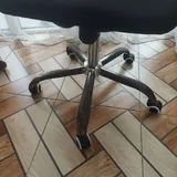 Офисные стулья 2