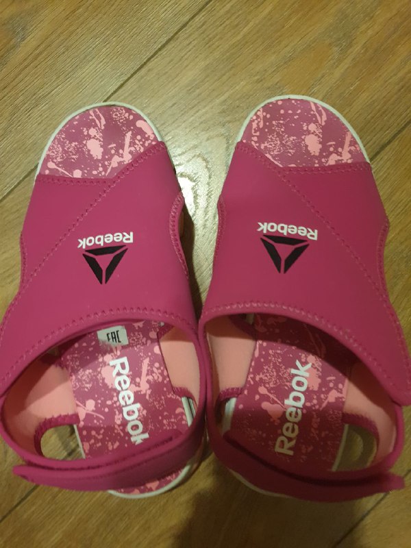 Розовые туфли Reebok 33-34 размер 2