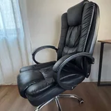 Рабочее кресло 3