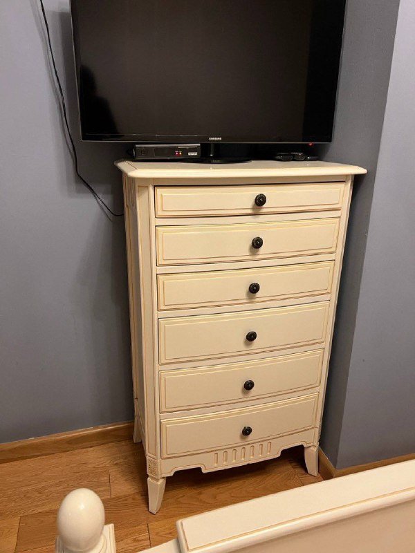 спальня мебель кровать тумбочки комод шкаф 10