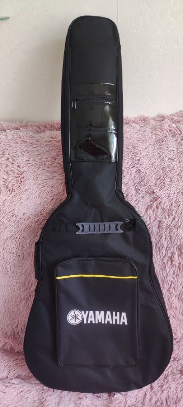 Электроакустическая гитара Yamaha FX 370c с комплектом 3