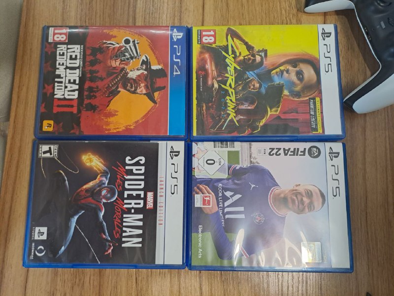 Playstation 5 Fat с геймпадом и играми 4