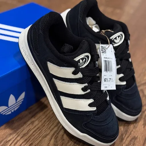 Adidas Women's Sneakers