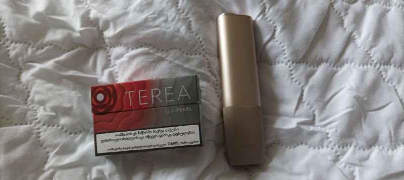 IQOS ILUMA ONE, Lil solid, обувь, мышка HP, клавиатура HP 9