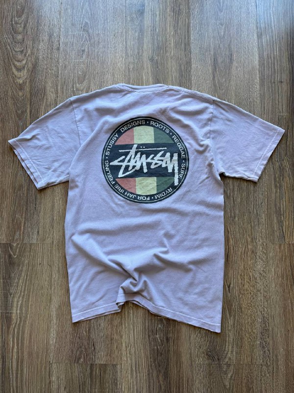 Шорты Alpha Industries, Футболка Karl Kani, Кепка Ed Hardy, Шорты Mammut, Футболка Stussy, Кроссовки Nike SB, Штаны Dickies, Поло Lonsdale, Мессенджер Kipling 5