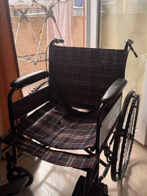 Инвалидная коляска 4