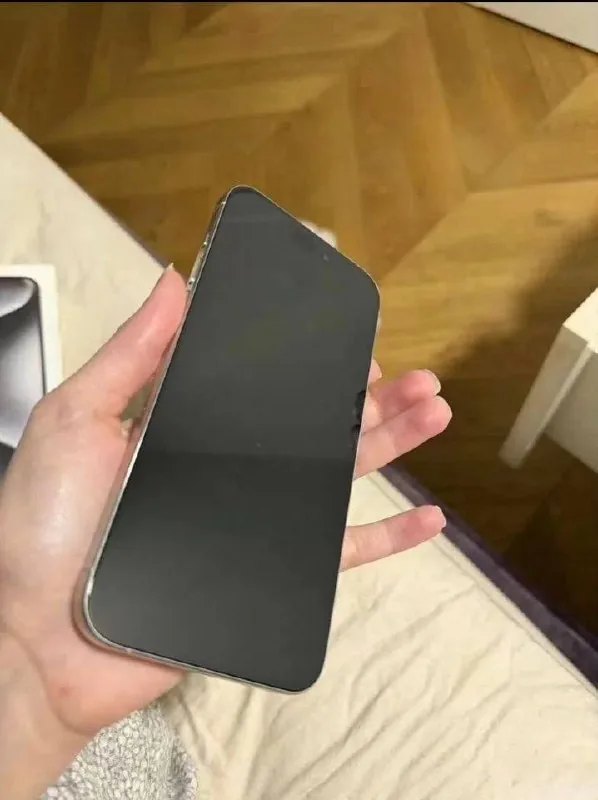 iPhone 15 Pro Max, 256GB, white 1
