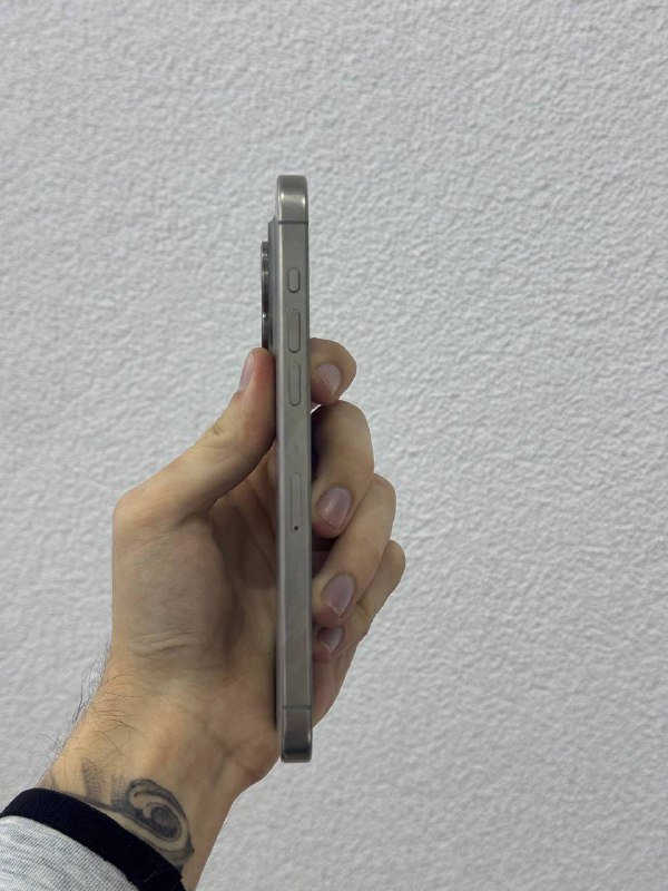 iPhone 15 Pro Max 256GB Natural Titanium 4