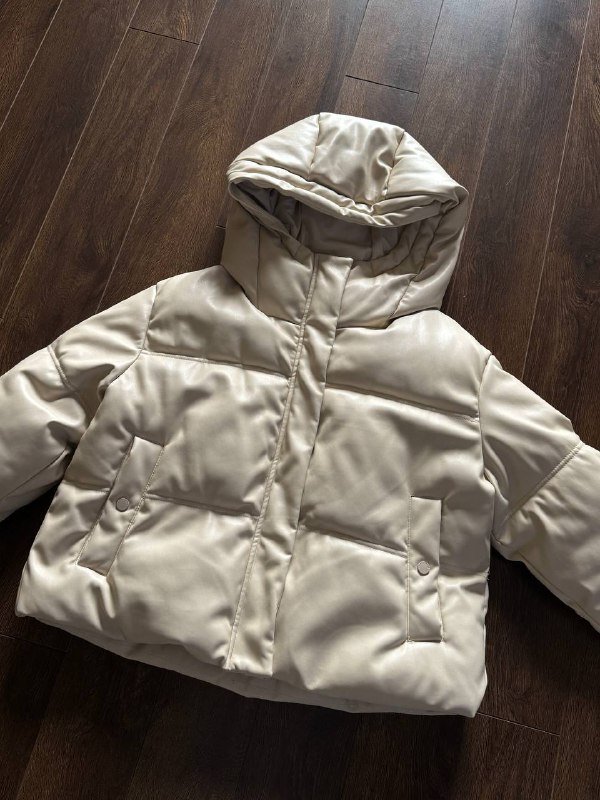 Куртка Stradivarius