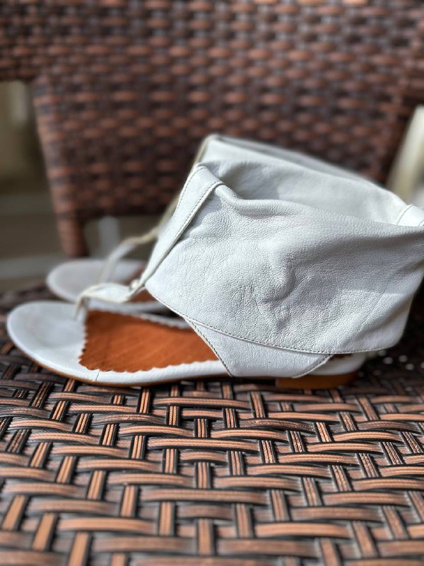 Женские белые кожаные сандалии 37 размер Италия 4