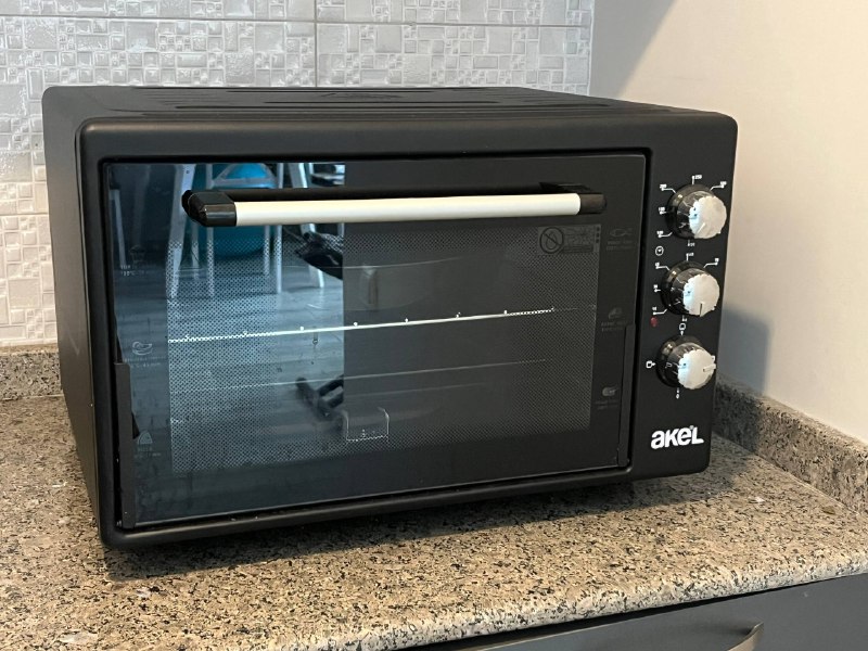 духовка Akel 1500W 2