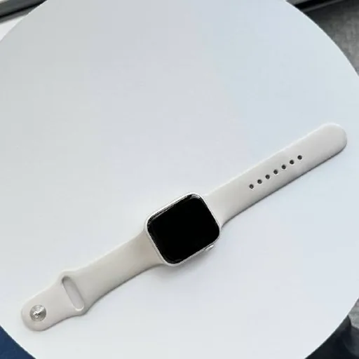 Apple Watch Series 8 45 мм