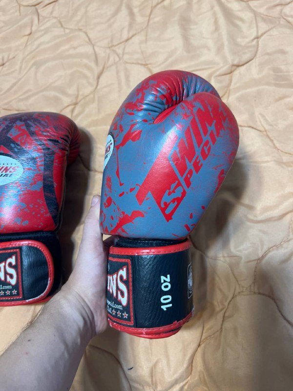 Боксерские перчатки 4
