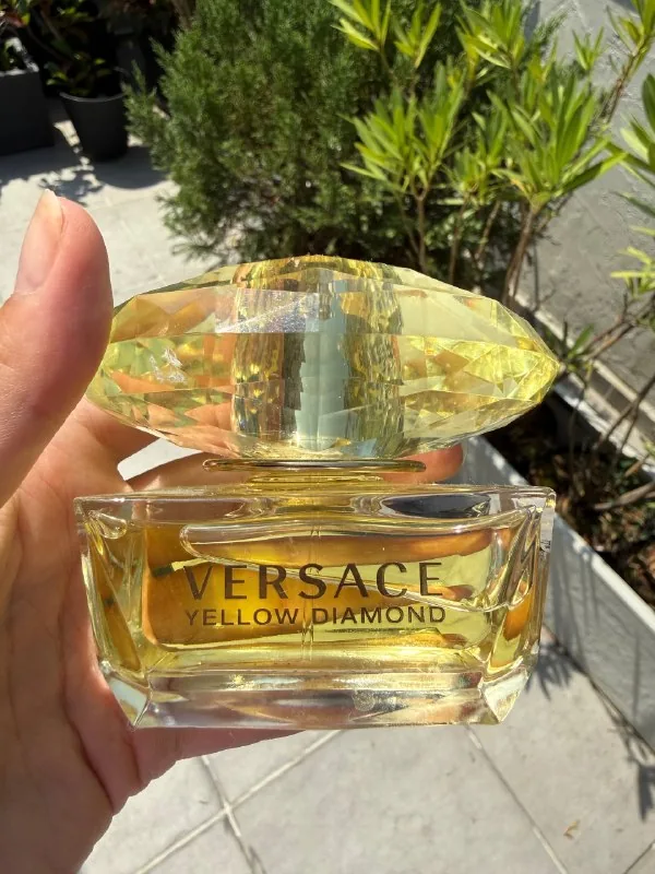 Yellow Diamond Versace, духи