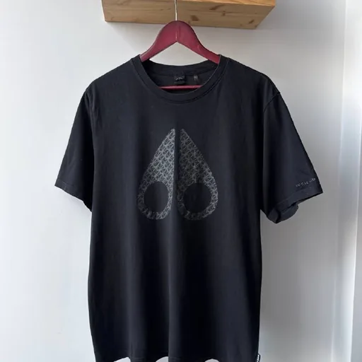 Футболка Moose Knuckles, размер L