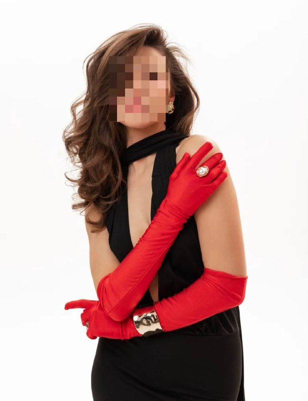 Красные атласные перчатки размер М 3