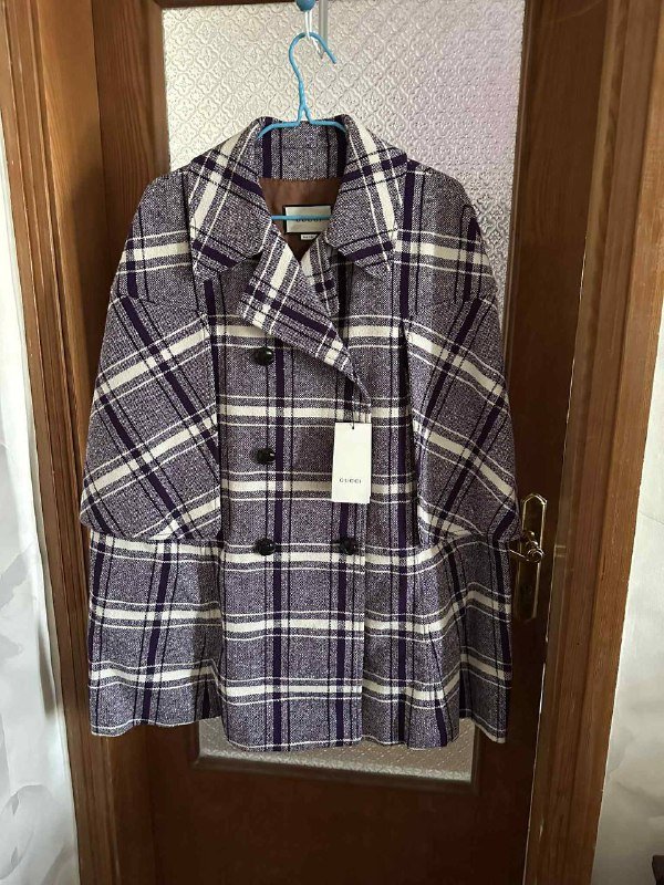 Оригинальное пальто Gucci укороченное в клетку