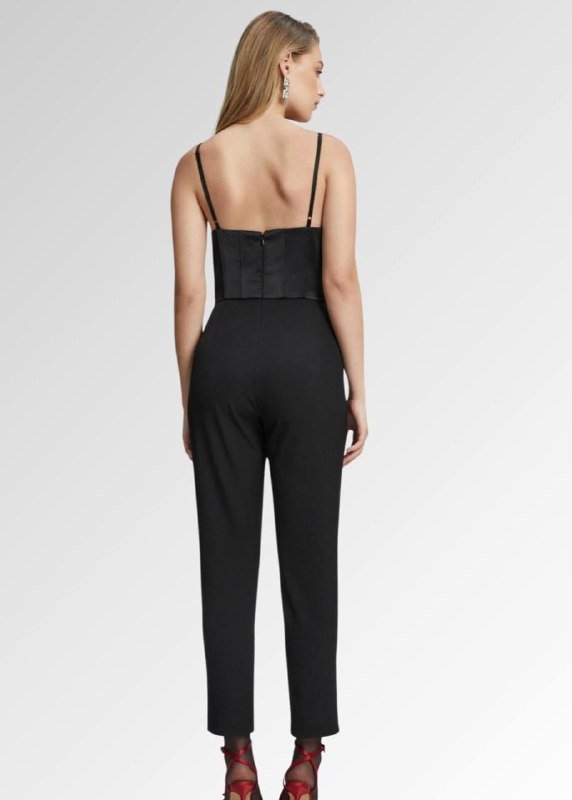 Кардиган, комбинезон Bardot, топ Kaiia 6