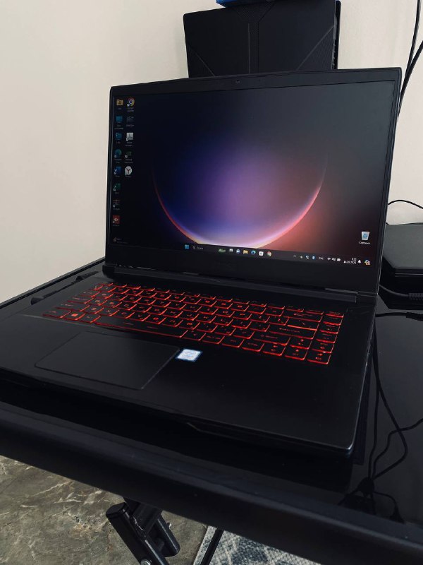 Ноутбук MSI MS-16R1 i5-8300H 8Gb 280Gb SSD GTX 1050Ti
