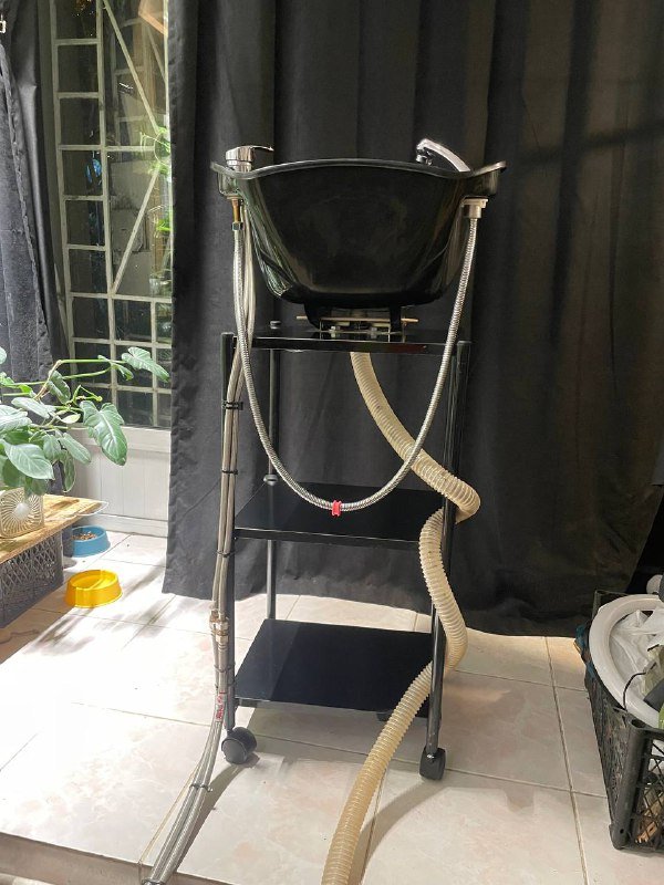 Парикмахерское кресло, мобильная мойка, рабочий стул, зеркало, стерилизатор 5