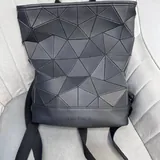 Клатч DKNY, рюкзак Suri Fray, сумка Ted Baker, сумка DKNY, сумка Levi’s 2