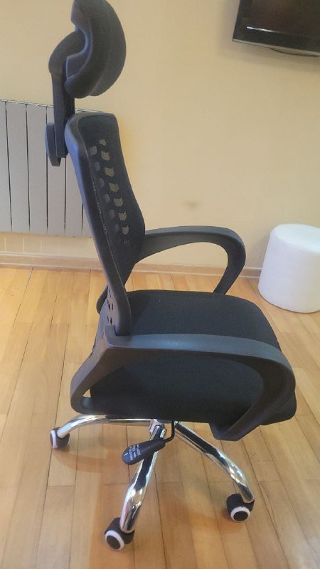 Офисное кресло 2