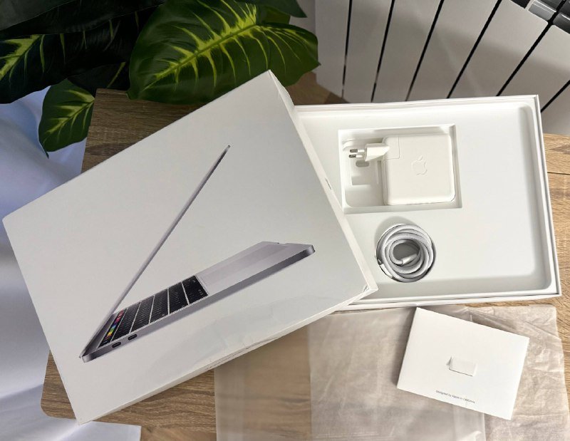 MacBook Pro 13 2019 Touch Bar 8