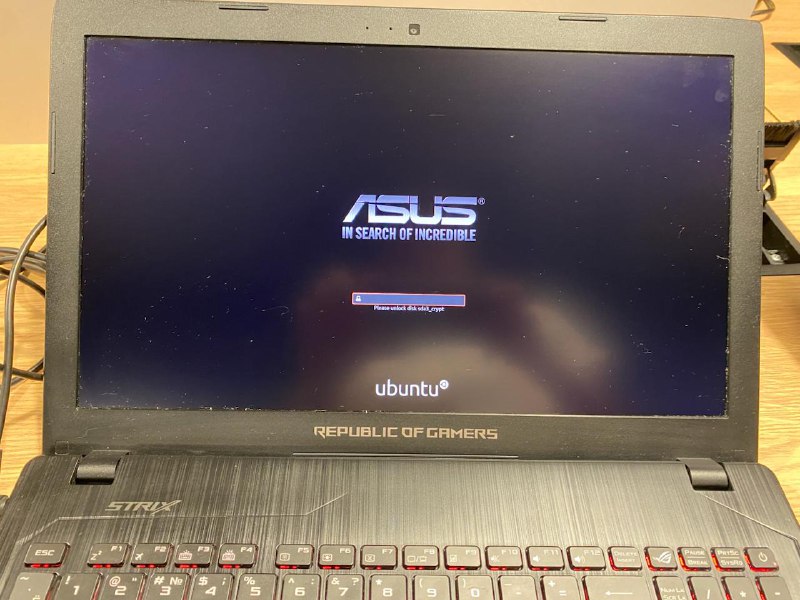 Ноутбук игровой Asus ROG Strix GL553VE 6