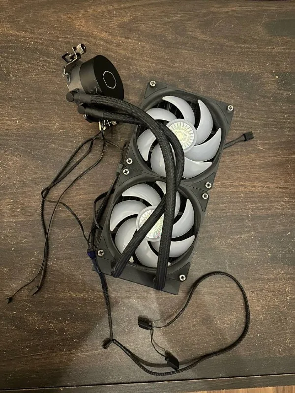 Система жидкостного охлаждения Cooler Master MasterLiquid ML240L V2 RGB