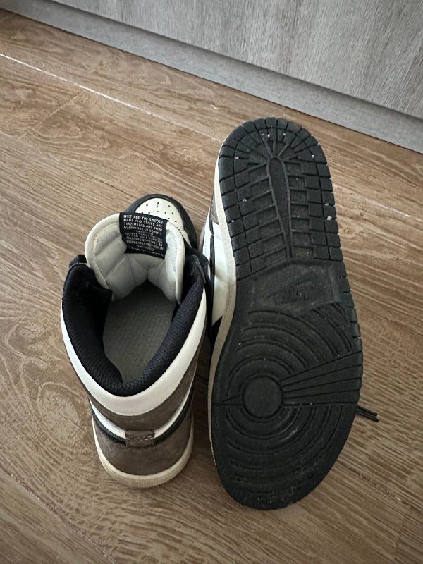 Nike TN, Air Jordan 1 Retro High OG Dark Mocha 6