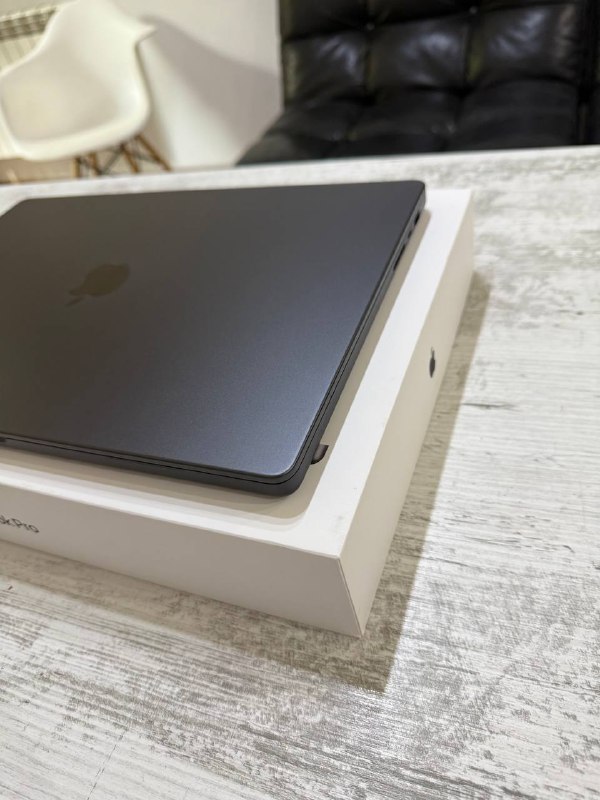 MacBook Pro 16" M4 Pro 24GB 512GB Space Black Nano Texture 3