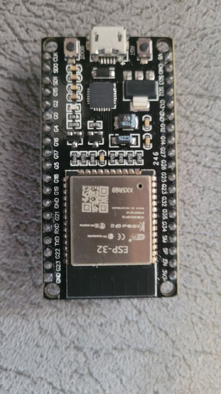 ESP32, Arduino Mega, резистори, LCD екрани, модуль часов 2