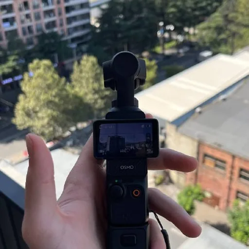 DJI Osmo Pocket 3
