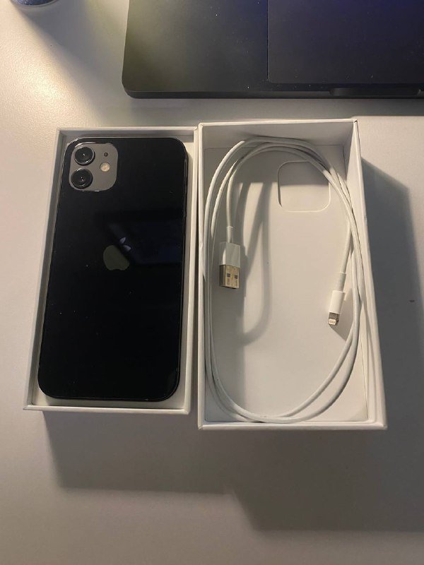 iPhone 12 Black 64GB, iPhone SE 2022 Midnight 64GB, Redmi A3