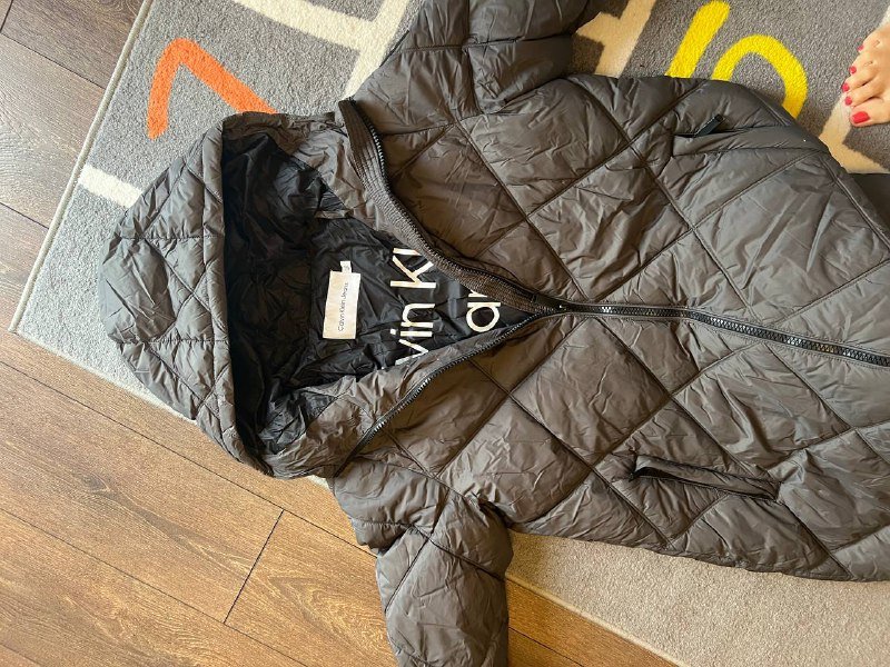 Пуховик Calvin Klein размер S