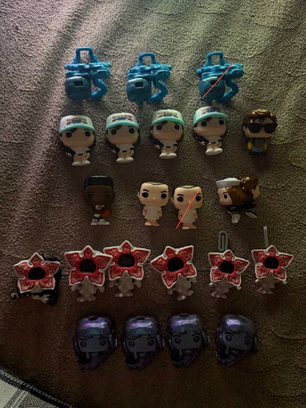 Фигурки Очень странные дела Stranger Things Киндер