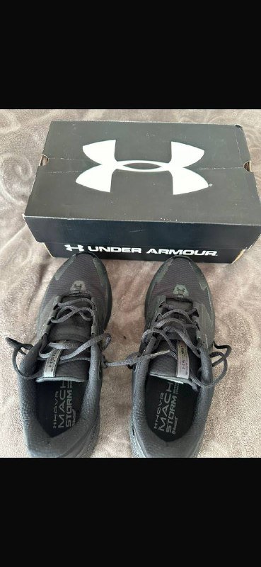 Кроссовки Under Armour HOVR Mach Storm мужские
