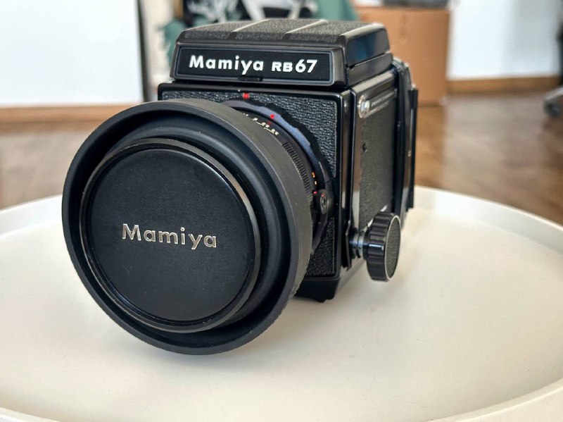 Mamiya rb67 medium format film camera with 90mm f3.8 lens