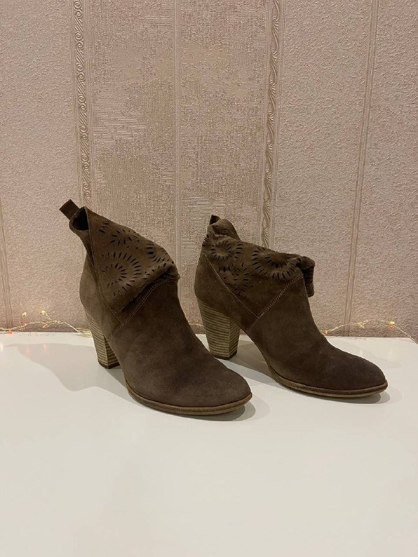 Ковбойские сапоги на каблуке Tervolina