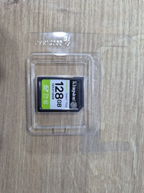 Карта памяти Kingston 128 ГБ