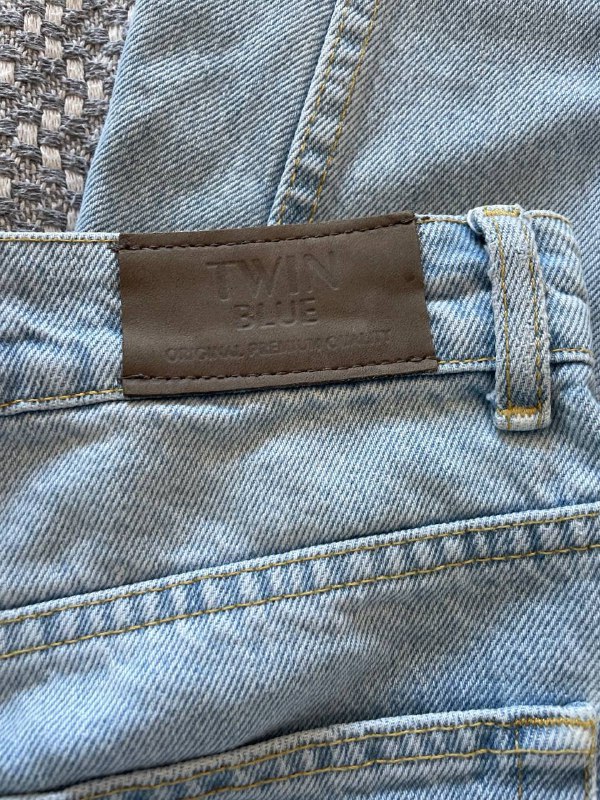 Джинсы бананы размер s/34 5