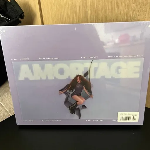 Альбом JISOO (BLACKPINK) AMORTAGE Exclusive Edition Purple Ver.
