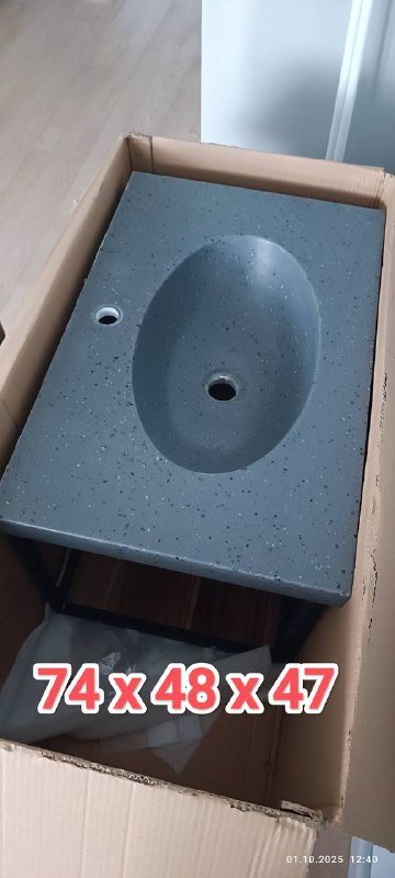 Умывальник и зеркало в ванную комнату 2