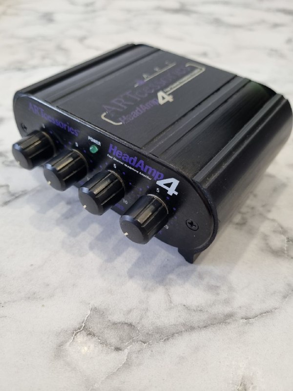 Усилитель для наушников ART HeadAmp 4 1